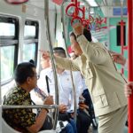Jajal LRT Kelapa Gading-Manggarai, Prabowo: Enak Naik LRT, Luar Biasa