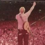 KONSER ED SHEERAN - Drama menerpa tur konser Ed Sheeran di Amerika Serikat setelah Macklemore yang menyuarakan kebebasan Palestina didepak. Terbaru, deretan artis opening act seperti Lukas Graham hingga Aaron Rowe juga undur diri setelah Macklemore dicoret dari penyanyi pembuka. OFFICIAL INSTAGRAM ED SHEERAN/REPRO