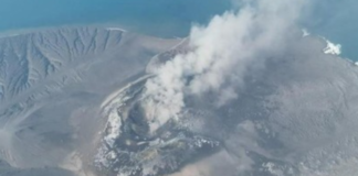 Update Gunung Anak Krakatau: Abu Vulkanik Masih Menyebar ke Jakarta dan Jabar Update sebaran abu vulkanik Gunung Anak Krakatau pada Senin (7/9) masih mencakup Jakarta, Banten, Lampung, dan Jawa Barat berdasarkan pemantauan BMKG.