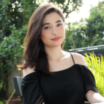 Amanda Rigby resmi menjadi istri Andre Taulany setelah melangsungkan akad nikah pada Minggu, 20 September 2026.