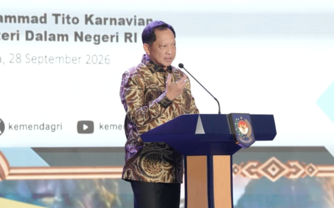 Tito Karnavian menegaskan pentingnya peran agen perlinsos dalam membantu masyarakat yang mengalami keterbatasan akses dan kemampuan menggunakan layanan digital.