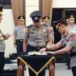 Mutasi Besar Polri Oktober 2026, Ini Daftar Petinggi dan Kapolda yang Berganti Kapolri Suyudi Ario Seto menerbitkan tiga surat telegram mutasi pada Oktober 2026. Pergantian jabatan mencakup ratusan perwira, sejumlah pejabat utama Mabes Polri, dan 19 kapolda.