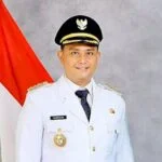 Profil Hamenang Wajar Ismoyo, Bupati Klaten Kader PDIP yang Terjaring OTT KPK Bupati Klaten Hamenang Wajar Ismoyo, kader PDI Perjuangan dan mantan Ketua DPRD Klaten, diamankan KPK bersama 19 orang dalam OTT pada 15 Oktober 2026. KPK turut mengamankan uang sekitar Rp1 miliar.