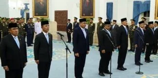Profil Yusuf Jauhari dan Richard Tampubolon, 2 Wamen Pertahanan Baru Dilantik Prabowo Presiden Prabowo Subianto melantik Yusuf Jauhari dan Richard Tampubolon sebagai Wakil Menteri Pertahanan di Istana Negara, Jakarta, Kamis (15/10/2026).