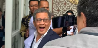 Rocky Gerung menjelaskan tugasnya sebagai anggota Wantimpres setelah dilantik Prabowo, mulai dari mengolah persepsi publik hingga memberikan pertimbangan etis.