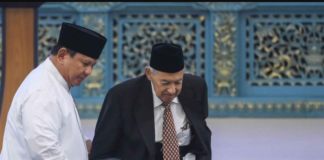 Profil Quraish Shihab, Ayah Kandung Najwa Shihab yang Dilantik Jadi Wantimpres Prabowo Quraish Shihab, ayah kandung Najwa Shihab, dilantik Presiden Prabowo Subianto sebagai anggota Dewan Pertimbangan Presiden (Wantimpres) RI.