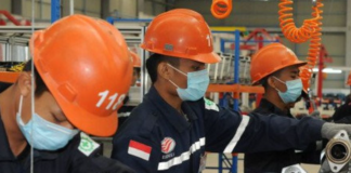 DPR RI Sahkan UU Pelindungan Ketenagakerjaan, Apa Saja yang Diatur? UU Pelindungan Ketenagakerjaan terdiri dari 23 bab dan 313 pasal yang mengatur berbagai aspek perlindungan dan hubungan ketenagakerjaan.