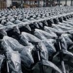 Kerugian Negara Rp863 Miliar dalam Kasus Motor Listrik MBG, Berapa Unit yang Bermasalah? kendaraan listrik roda dua yang dilaporkan tidak dilengkapi baterai dalam kasus dugaan korupsi pengadaan motor listrik MBG.