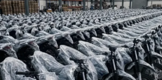 kendaraan listrik roda dua yang dilaporkan tidak dilengkapi baterai dalam kasus dugaan korupsi pengadaan motor listrik MBG.