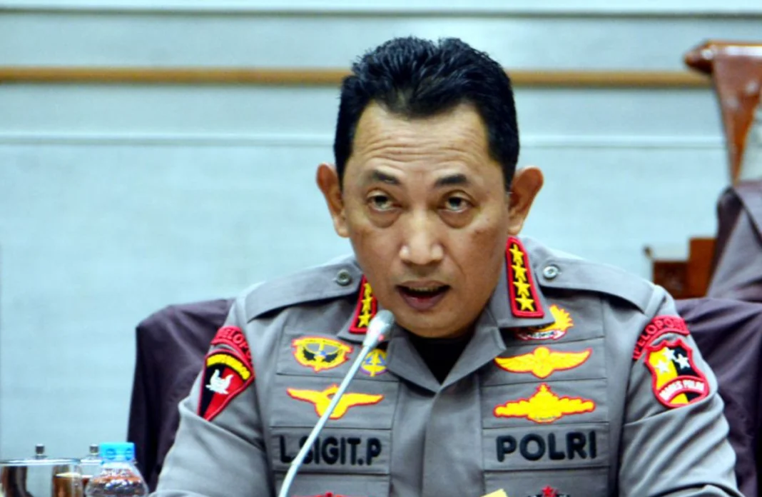 Listyo Sigit Prabowo memilih tidak berkomentar lebih jauh mengenai kasus penembakan Bharatu Laurentius Valdo Fernandez Lawai di Mako Polairud Pondok Cabe. Bharada Andika Rahmadani telah ditahan untuk menjalani proses hukum.